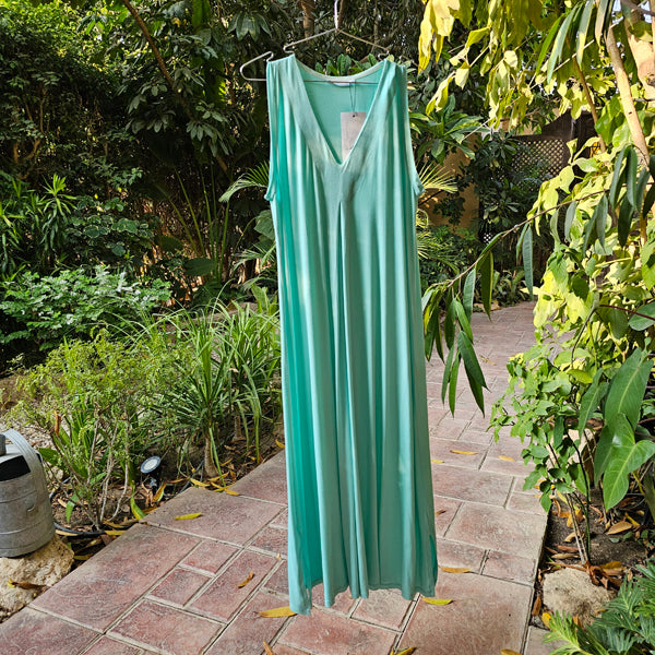 Breeze V-Neck Dress - Viscose – view 8