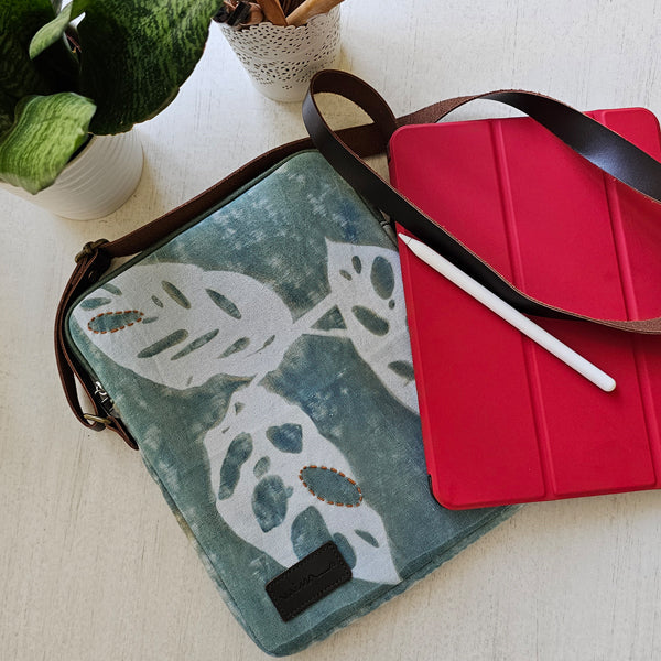 Fernlight iPad Sleeve – view 4