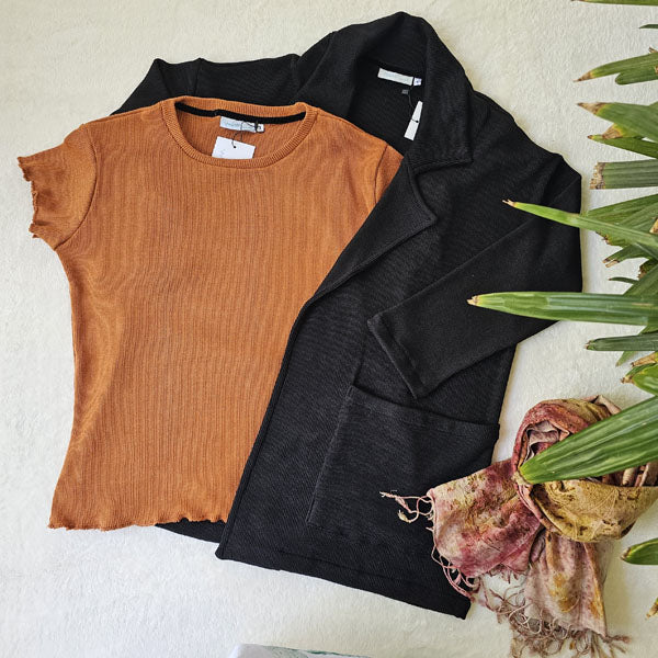 Ripple Charm Rib Knit Top – view 7