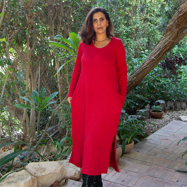 THE FESTIVE RIB KNIT MIDI DRESS