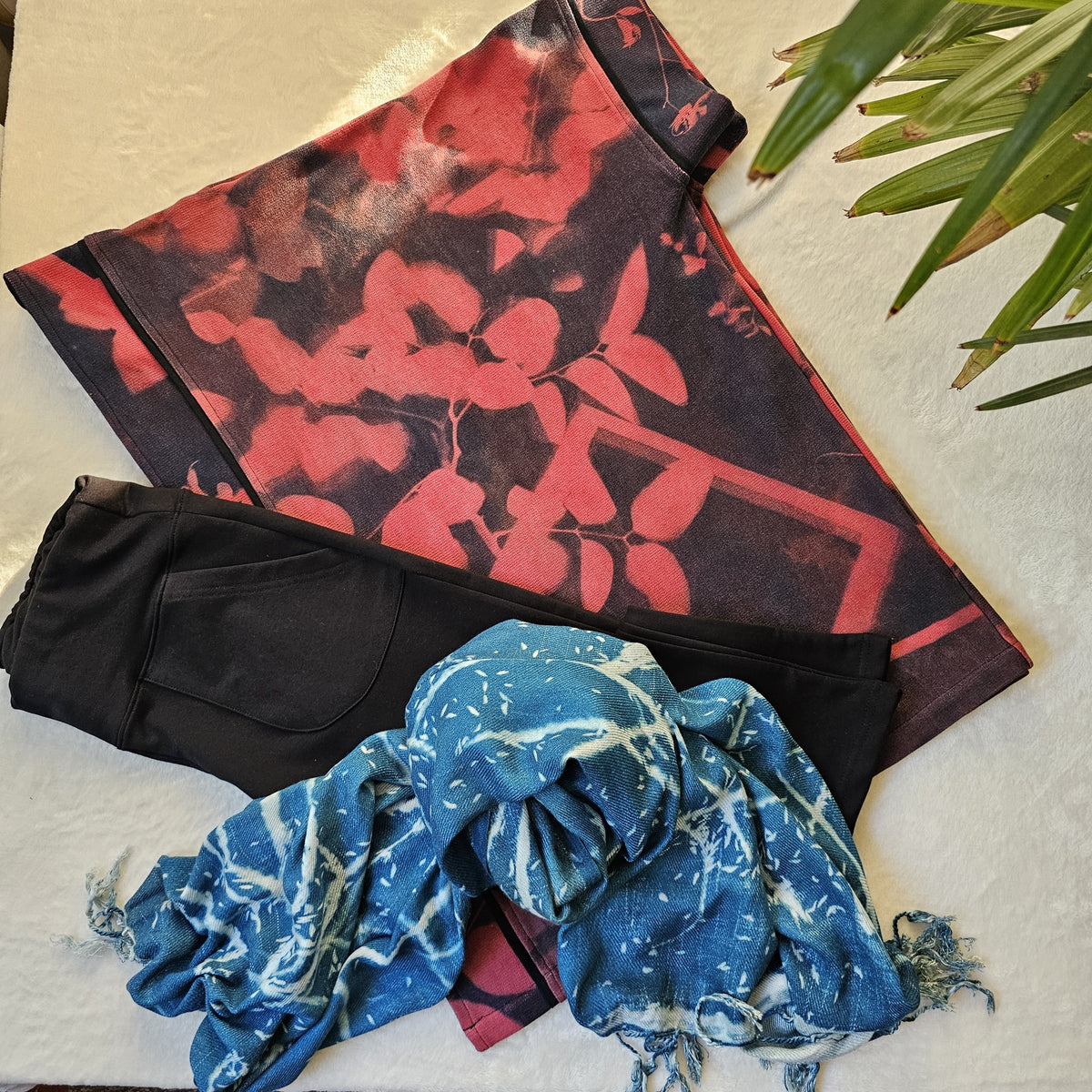 Gaeden Shawl Cyano Print – view 8