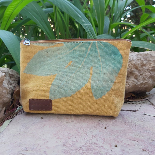 All-In-One Botanic Pouch - Canvas – view 8