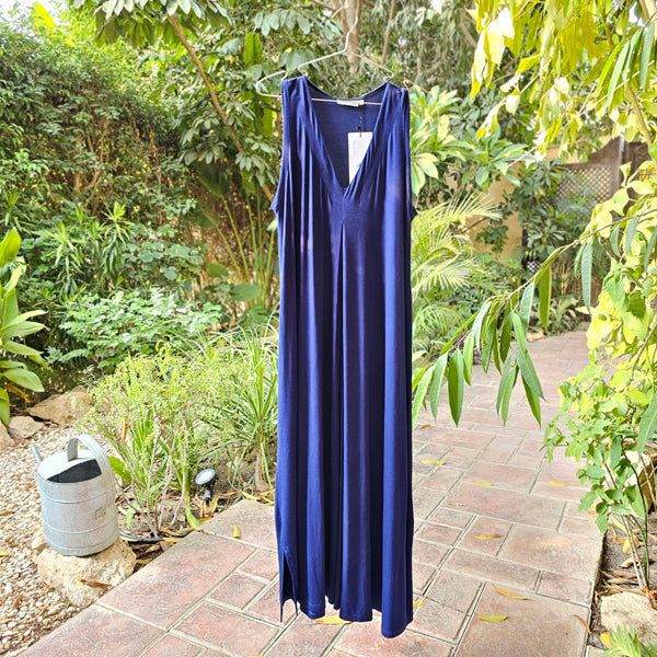 Breeze V-Neck Dress - Viscose – view 7