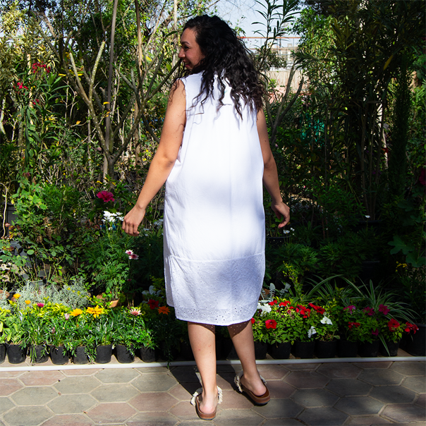 Broderie Bloom Cotton Dress – view 4