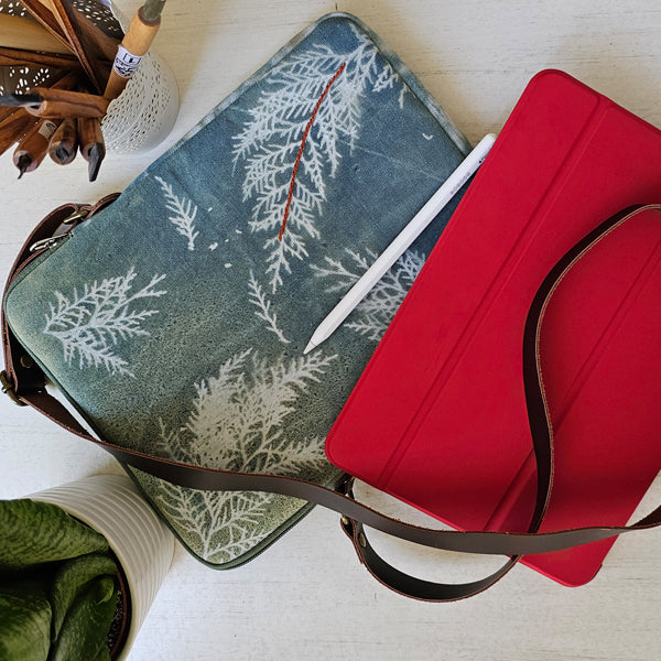 Fernlight iPad Sleeve – view 3