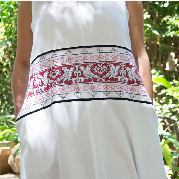 Linen Bloom Midi Dress – view 3