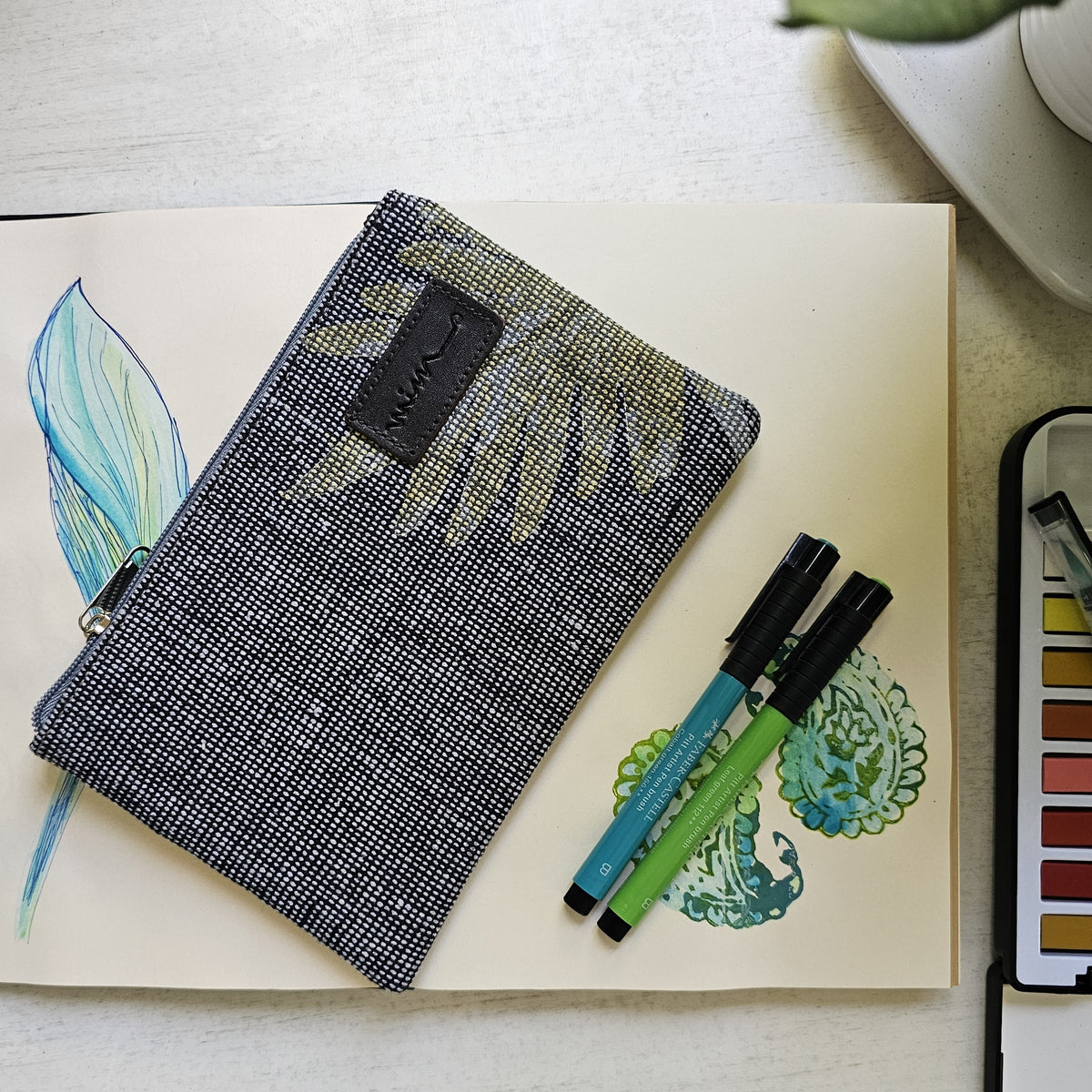 Sun Botanic Pouch Canvas – view 6