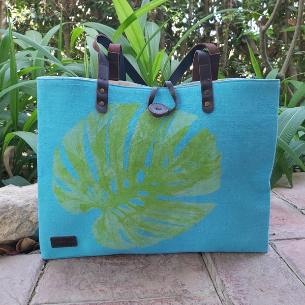 Weekender Escape Bag - Canvas – view 2