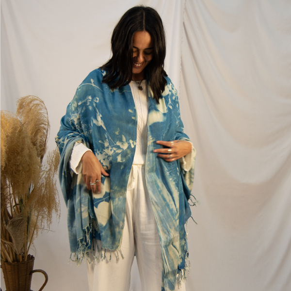 WM17 Cyano-Print Garden Shawl – view 5