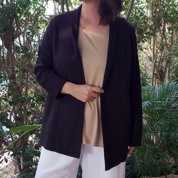 Long sleeve linen jacket a perfect addition for between season ( 1S22 )