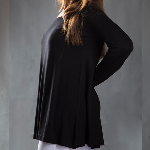 BE16A Round-Neck A-Shape Long-sleeve Basic Top
