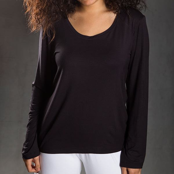 BE6 Round-Neck Straight-Fit Long Sleeve Basic Top