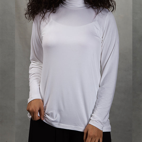 BE8 Turtle-Neck Straight-fit Long Sleeve Basic Top