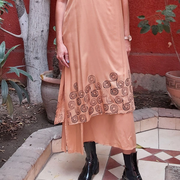 Honey Swirl Layered Dress – view 2
