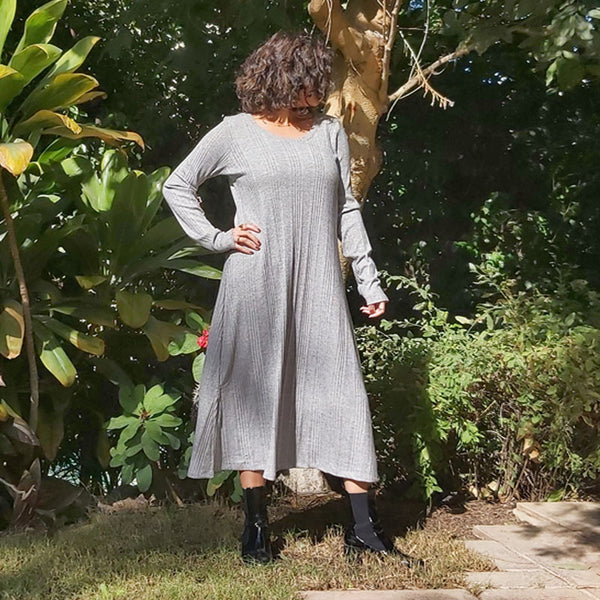 WA26 Long Ribbed-Knit Midi Dress